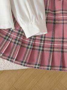 SHEIN 三件套少女优雅金色纽扣背心、荷叶边领衬衫和百褶格子裙套装，适合秋冬季节、派对、日常穿着、圣诞节、上学，也可作为姐妹装。 - 粉色 - 查看 3