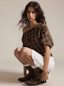 Easelle 女士格子蝙蝠袖短袖休闲宽松上衣，棕色不对称肩格子上衣，棕色短袖复古上衣，2025 - 棕色 - 查看 4