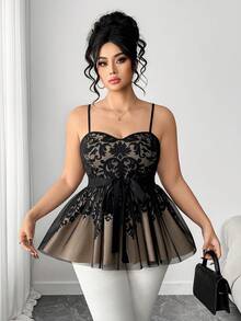 Elenzga 大码优雅女士黑色网纱裸色衬里蕾丝印花吊带背心，荷叶边下摆，适合返校、毕业典礼、情人节、音乐节、母亲节、万圣节、感恩节、复活节、国庆节、舞会、约会之夜、婚礼季、户外活动等场合。 - 黑色 - 查看 1