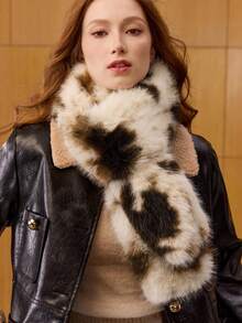 MOTF PREMIUM SOFT LEOPARD PRINT FUZZY SCARF, AUTUMN/WINTER
