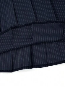 SHEIN Sweetro 时尚甜美休闲百褶短条纹金属朋克迷你裙 - 藏蓝色 - 查看 8
