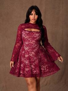 大码女式弹力蕾丝边饰蕾丝胸前镂空喇叭袖酒红色优雅复古性感派对及膝A字连衣裙 - 酒紅色 - 查看 3