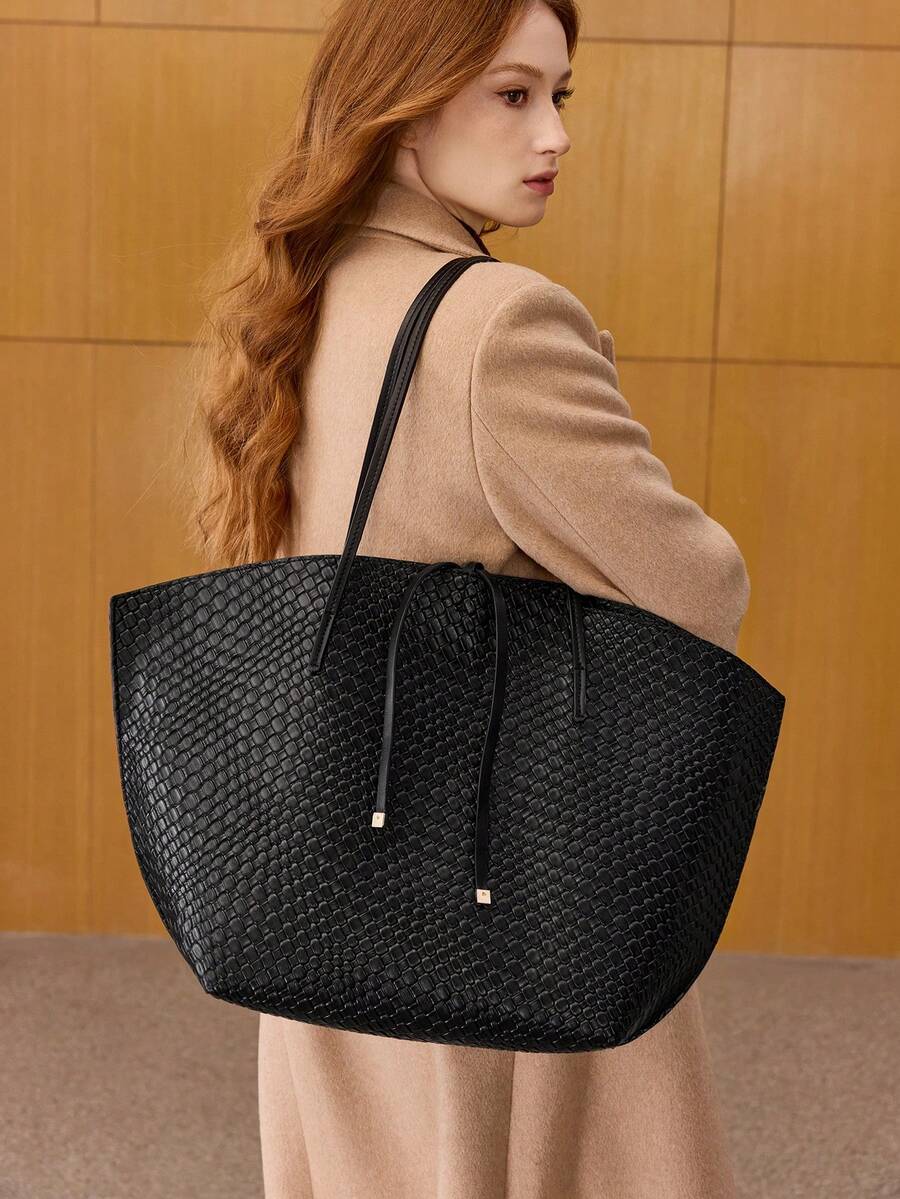 MOTF PREMIUM PU LEATHER OVERSIZED TOTE BAG - braided embossed black - View 1