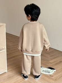 2pcs Kids Boy Casual Everyday Comfortable Letter Print Patchwork Contrast Color Crew Neck Loose Pullover Sweatshirt And Relaxed Fit Knit Pants Tracksuit Set, Suitable For School, Garden, Beach, Birthday, Spring, Summer, Fall, Winter