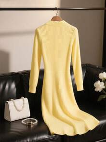 GlowEve Autumn/Winter New Casual Fashionable Exquisite Elegant Luxury Polo Collar Long Sleeve Ribbed Rhinestone Button Knitted Dress - Light Yellow - View 2