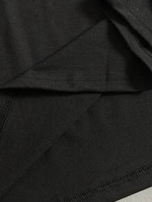 Manfinity Roghcode Black Knitted Men Short Sleeve T-Shirt With Round Neck & Spider Graphic, For Going Out - Black - View 3