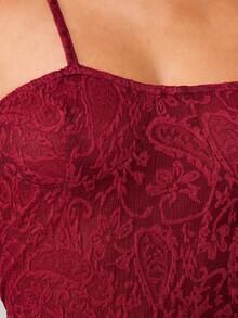 MISSGUIDED Đầm midi ôm sát màu đỏ tía với ren, dây đeo mảnh và chi tiết xẻ lưng, thích hợp cho các dịp buổi tối. - Màu Đỏ Sâu - Xem 3