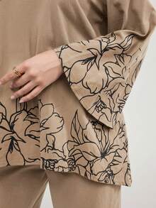 Veilorie Women's Notched V-Neck Floral Printed Flare Sleeve Top And Pants Two Pieces Set 2 Piece Set - Khaki - View 5