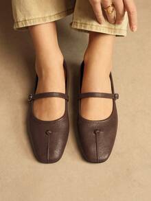 Rosivie Women's Casual Versatile Simple Commuter Flats For Christmas - Coffee Brown - View 4