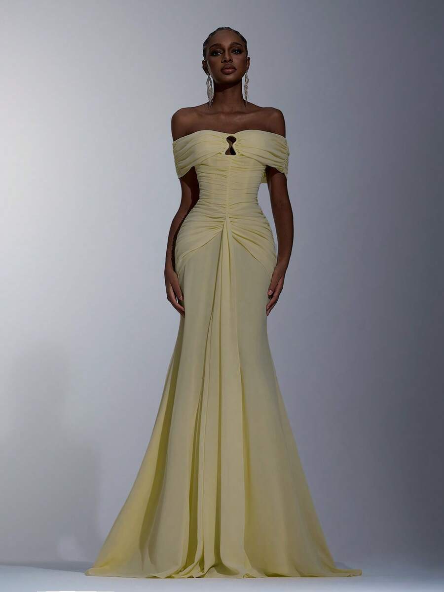 Elitara 优雅露肩雪纺连衣裙，金属镂空装饰，褶皱腰身，鱼尾下摆，适合约会、度假、派对、婚礼和正式场合