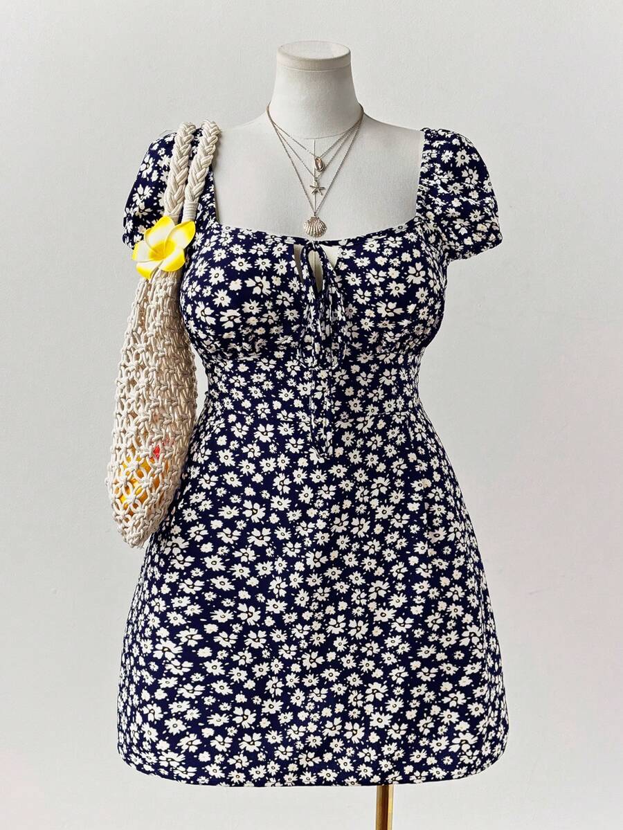 Sunspun 时尚碎花抹胸连衣裙，适合度假、海滩和日常穿着，泡泡袖和A字廓形设计。 - 藏蓝色 - 查看 1