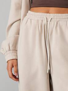 MISSGUIDED 女士阔腿运动裤，带贴袋，松紧腰带抽绳，休闲舒适，宽松版型。 - 灰色 - 查看 4