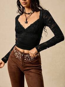 Easelle 女士黑色针织蕾丝拼接紧身T恤 - 黑色 - 查看 2