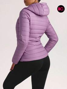 Chamarra de Dama Big City Acolchada Moderna con Gorro Ligera de Moda - Lila Púrpura - Ver 2