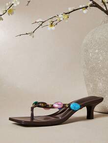 SHUZIA Women's Square Toe Casual Raffia Gem Stones Kitten Heel Thong Sandals Valentine's Day - Chocolate Brown - View 7