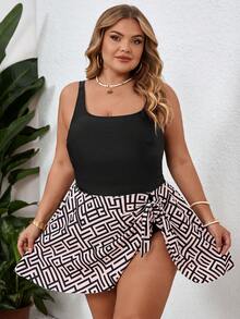 SHEIN CURVE+ Traje de baño de 2 piezas para mujer talla grande, vestido de baño con estampado floral para vacaciones de verano - Negro - Ver 6