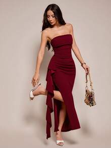 SHEIN PETITE 无袖无肩带性感褶皱高开衩荷叶边裹身长裙，伴娘礼服，适合婚礼、情人节、宴会、约会等场合，酒红色 - 酒紅色 - 查看 1