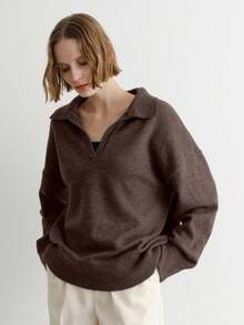 FRIFUL 女士纯色深灰色翻领落肩长袖宽松休闲百搭毛衣，秋冬款 - 棕色 - 查看 3