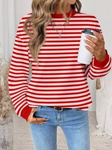 SHEIN LUNE 休闲简约印花撞色红色条纹图案圆领长袖宽松女式卫衣，适合秋冬季、户外活动、街头穿搭、通勤上班、打造时尚造型、迎接新年、情人节和圣诞节。 - 彩色 - 查看 3