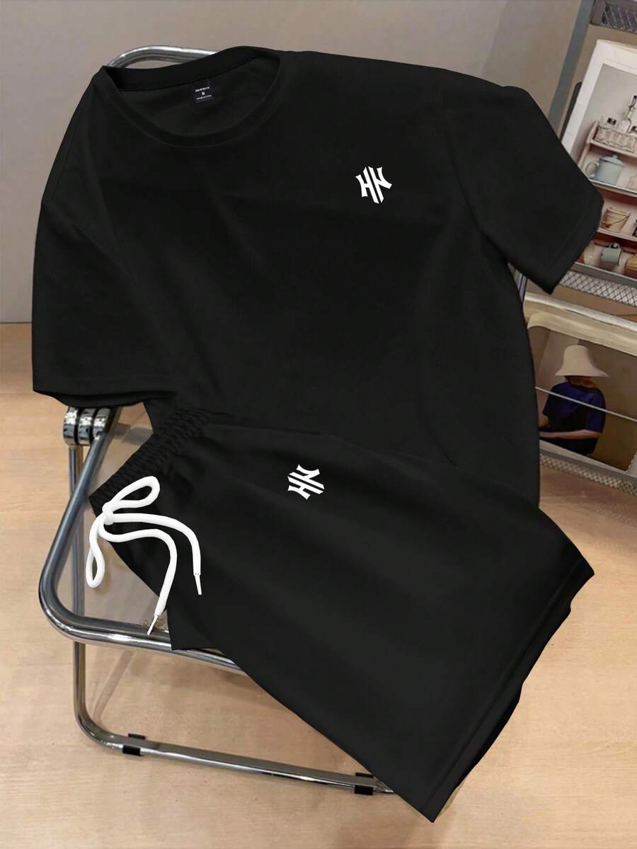 Manfinity Joysei Men's Casual Slogan Print Dropped Shoulder Loose T-Shirt And Drawstring Waist Shorts Set