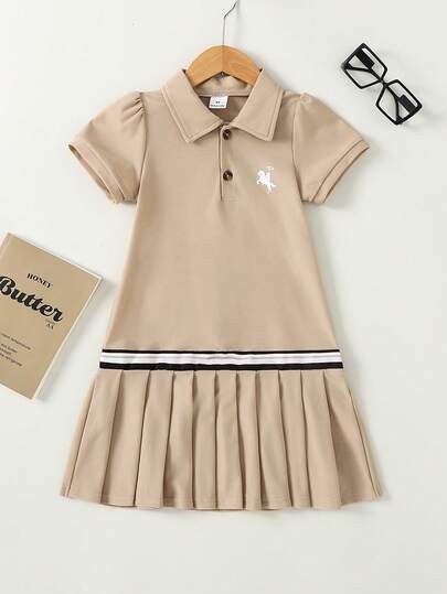 SHEIN Young Girl Collared Button Half-Placket Knight Print Pleated Daily Casual Short Sleeve Dress