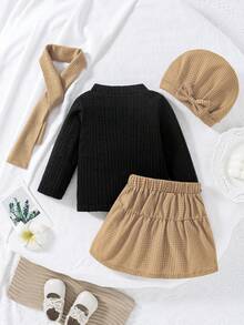 SHEIN Bộ 4 món váy vải tuýt họa tiết thanh lịch cho bé gái, áo len jacquard, khăn quàng cổ và mũ, thu/đông - màu nâu - Xem 2