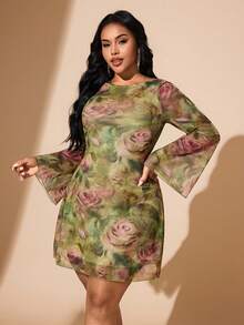 Hourglow 大码优雅派对印花喇叭袖连衣裙，适合沙漏型身材 - 彩色 - 查看 5