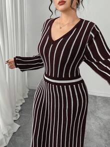 Modelyn Plus Size V-Neck Raglan Sleeve Lantern Sleeve Casual Knit Dress, Polar Fleece - Burgundy - View 5
