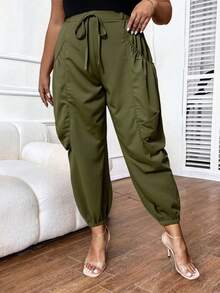 SHEIN LUNE CURVE Quần dài thoải mái, rộng rãi, màu trơn, thường ngày - màu xanh lá - Xem 1