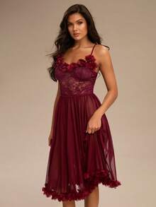 Enchnt Camisón transparente de malla con parche de encaje y decoración floral en 3D con vestido oversize - Burdeos - Ver 8