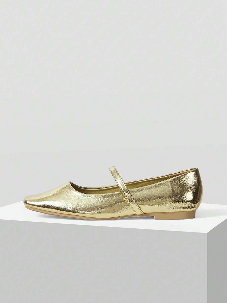 MOTF PREMIUM PU皮革方头平底鞋 - 金色 - 查看 2