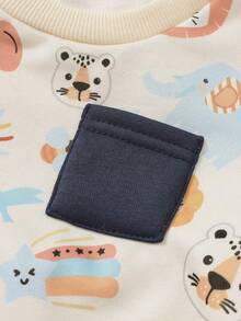 Cozy Pixies مجموعة بلوزة كنزة طويلة الأكمام بطباعة حيوانات كرتونية ناعمة وبنطلون بخصر مطاطي لطفل ولد، قطعتان - متعدد الألوان - مشاهدة 6
