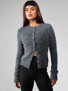 MISSGUIDED Long Sleeve Button Front Cardigan With Fuzzy Knit Texture And Cropped Length For Fall Winter Layering - Grey - View 3