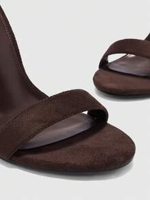 CUCCOO BIZCHIC 女士搭扣设计时尚优雅百搭高跟凉鞋 - 棕色 - 查看 3