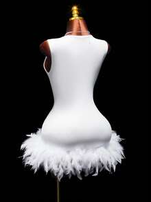 Amplova Đầm dự tiệc mini bodycon cổ chữ V khoét sâu không tay đính đá và lông vũ - trắng - Xem 6