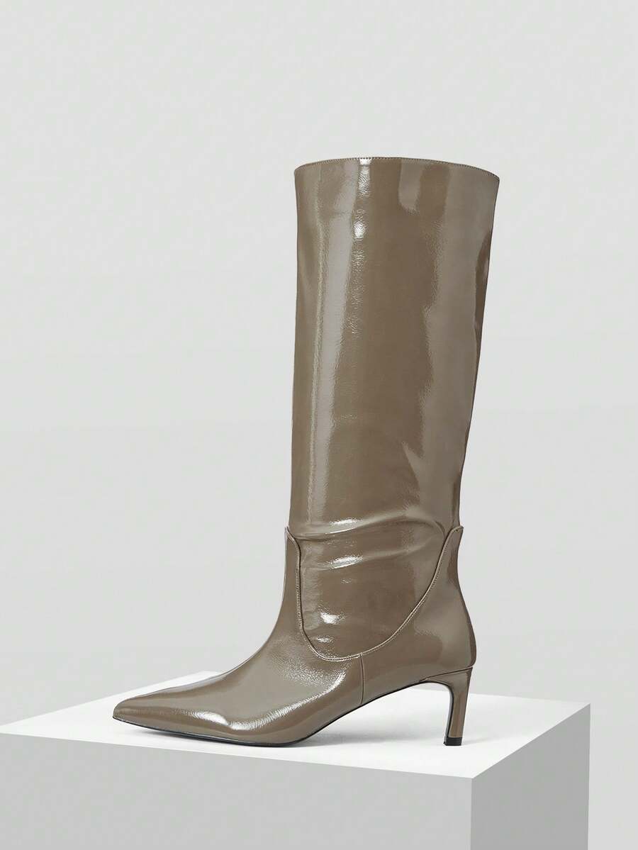 MOTF PREMIUM Giày bốt cao gót mũi nhọn cổ thẳng mới 2024 dành cho nữ - Màu Khaki - Xem 2