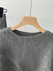 GlowEve 独特小众设计交叉灰色长袖针织毛衣女新款休闲宽松上衣搭配条纹阔腿裤女针织两件套