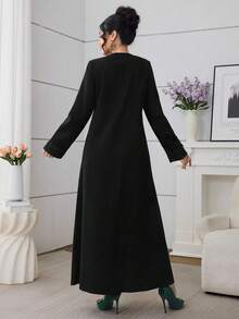 Al Najma Vestido casual de estilo árabe con adorno de encaje en color verde oliva para mujeres - Negro - Ver 2