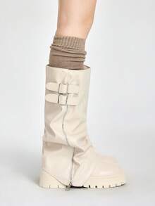 ROMWE Fairycore Giày bốt đồng phục mới 2025 dành cho nữ, Giày bốt cao đến đầu gối đế xuồng đế tròn bằng da, gót dày, chống thấm nước, phù hợp với mọi mùa, giày bốt đế xuồng, mùa thu, mùa đông, mùa thu, thiết kế cổ giày xếp ly có khóa kéo bên hông và khóa cài, giày bốt cao cổ màu be thời trang dành cho nữ để đi làm hàng ngày ngoài trời, dự tiệc - Màu be - Xem 4