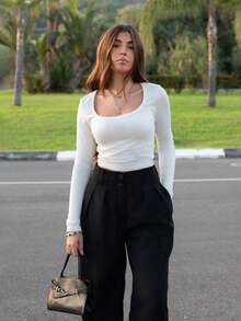 Hitanina 2pcs/Set Sexy Wide Neck Long Sleeve Form-Fitting T-Shirt - Black and White - View 1