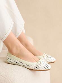 Rosivie 女士镂空编织一脚蹬平底鞋，透气沙滩度假网眼鞋 - 杏色 - 查看 2