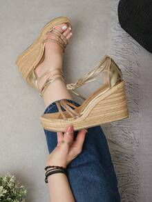 Elegantes sandalias de cuña con tiras doradas y diamantes decorativos para mujer, zapatos de plataforma con suela de cuerda - Dorado - Ver 4