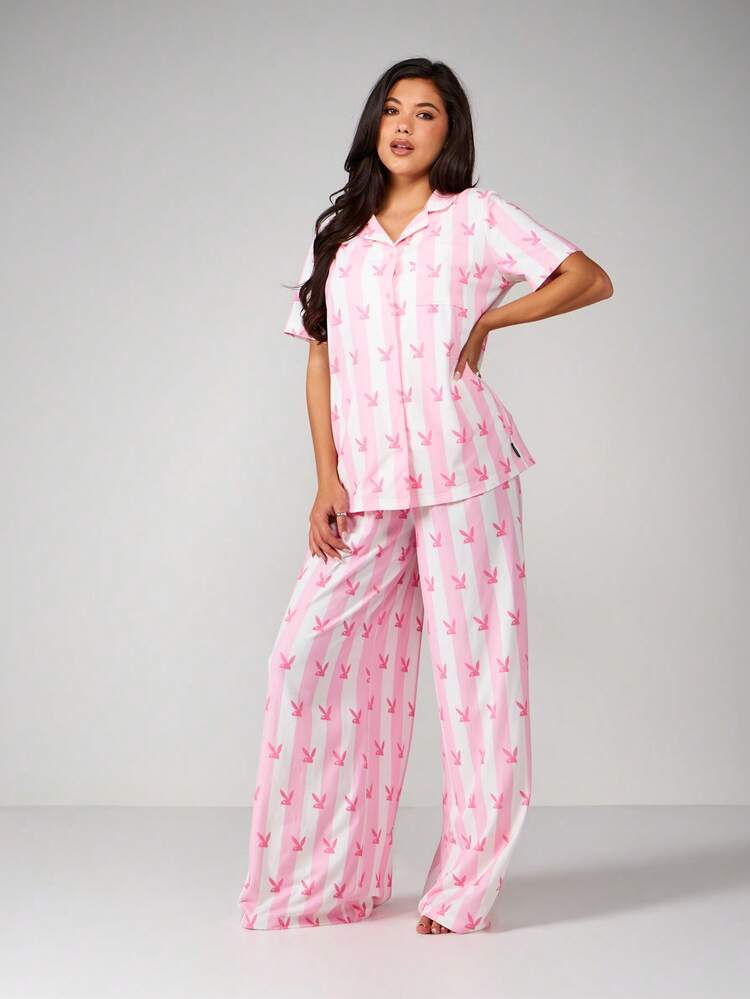 Missguided x Playboy Ensemble de pyjama avec imprimé lapin confortable, composé d'un haut à manches courtes avec boutons et d'un pantalon à jambes larges pour le détente