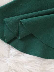 Young Girl Casual Solid Color Knit Mini Skirt, Autumn/Winter Green Skirt Skirt For Girls Green Skirt For Girls Girls Skirt Dark Green Skirt Kids Skirt Green Girls Skirt