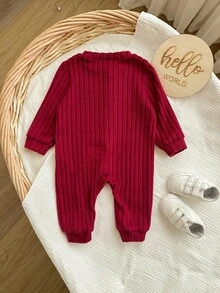 1件装新生儿可爱百搭休闲连体衣，红色小图案防滑条纹面料，舒适休闲，百搭时尚，适合日常穿着，室内外皆宜，可用于日常生活、运动、玩耍、聚会、拍照、度假和节日等场合，春、夏、秋、冬四季皆可穿着。 - 酒紅色 - 查看 3