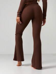 MISSGUIDED 罗纹喇叭紧身裤，蕾丝边饰，高腰喇叭裤，秋冬休闲服 - 咖啡棕 - 查看 2