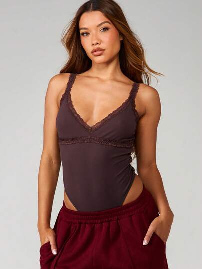 MISSGUIDED Lace Trim Plunge Neckline Bodysuit With Adjustable Straps Fitted Silhouette Lingerie Style Top For Night Casual Wear