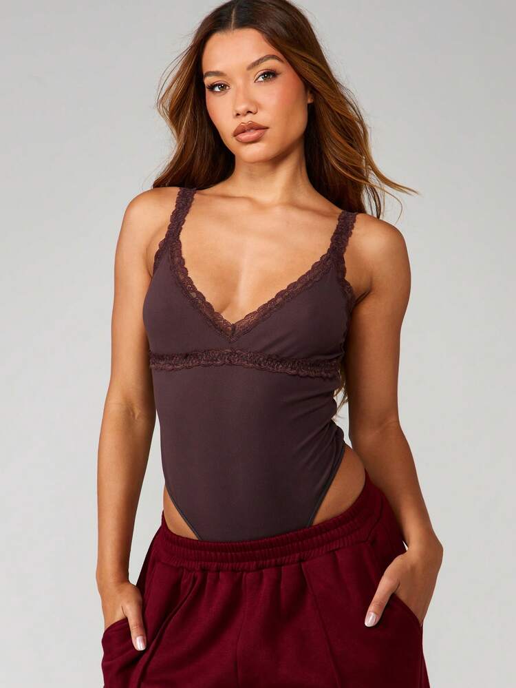 MISSGUIDED Lace Trim Plunge Neckline Bodysuit With Adjustable Straps Fitted Silhouette Lingerie Style Top For Night Casual Wear