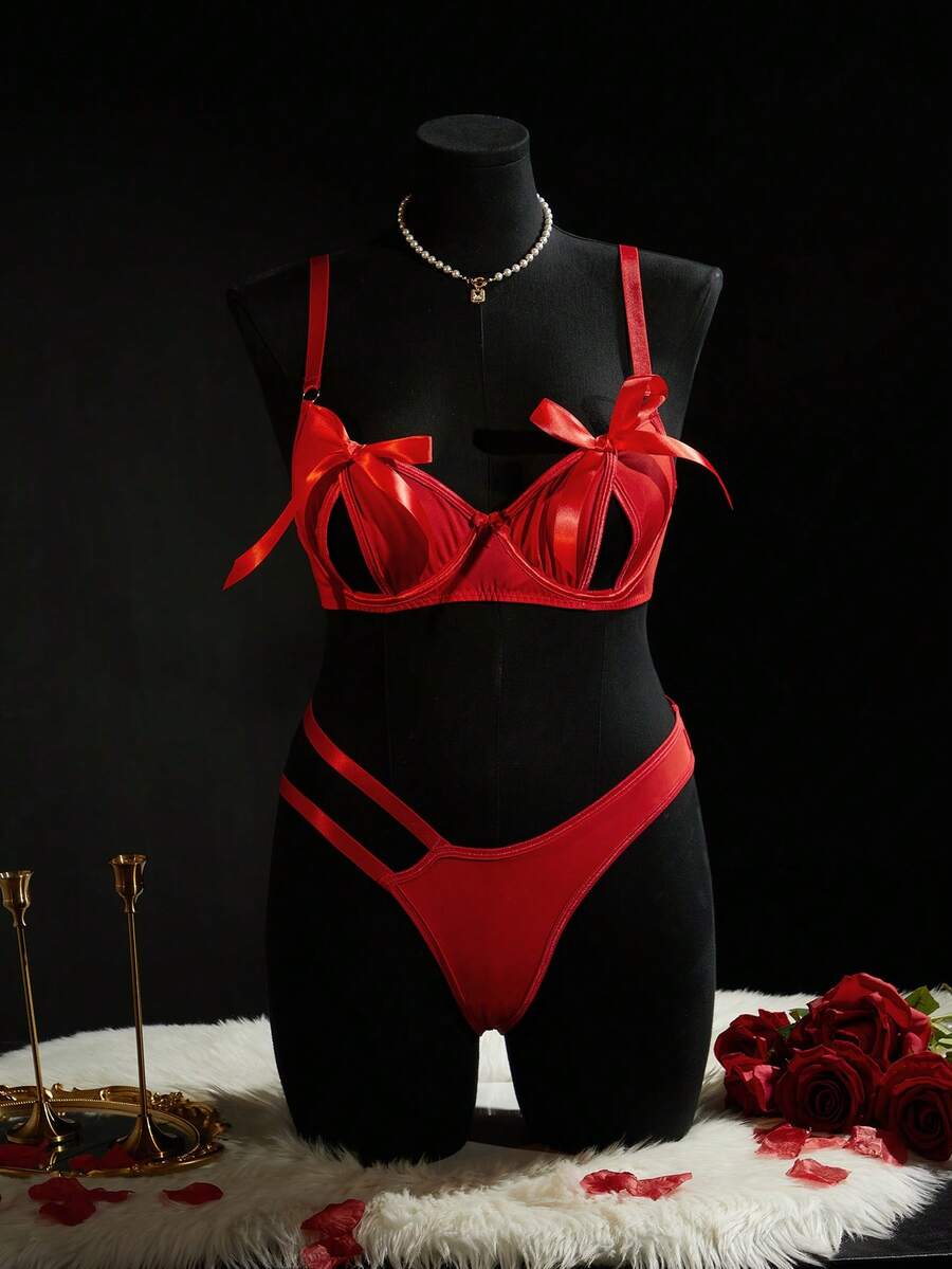 SpicyHot 2pcs Plus Size Sexy Lingerie Set (With Underwire, Thong) - Red - View 1
