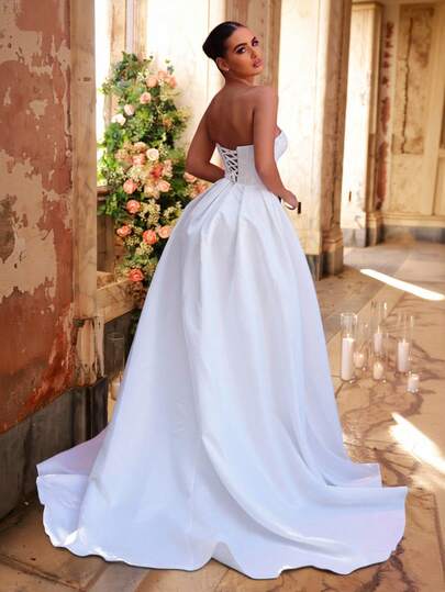 Glamrae 优雅白色蕾丝撞色网纱胸衣，巴斯克式腰身，奢华串珠腰带，超大A字裙摆，后背可调节系带，新娘婚纱